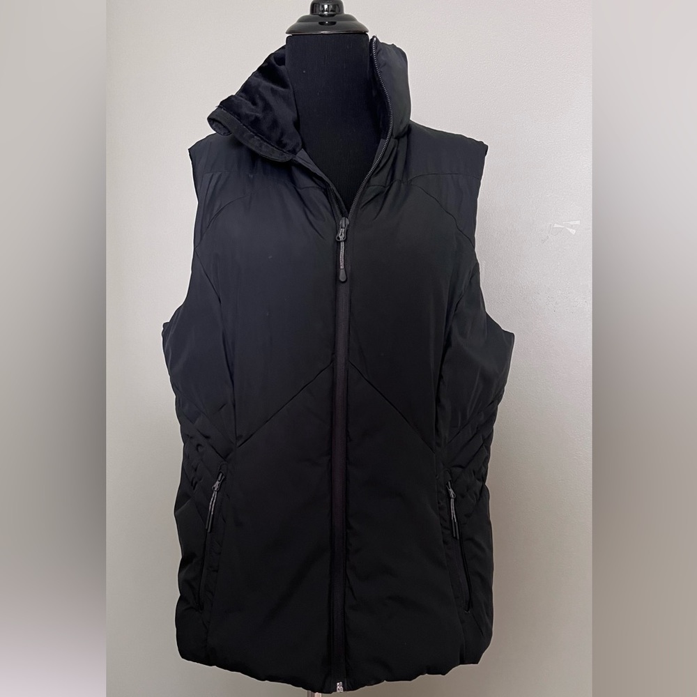 Champion Black Puffer Vest